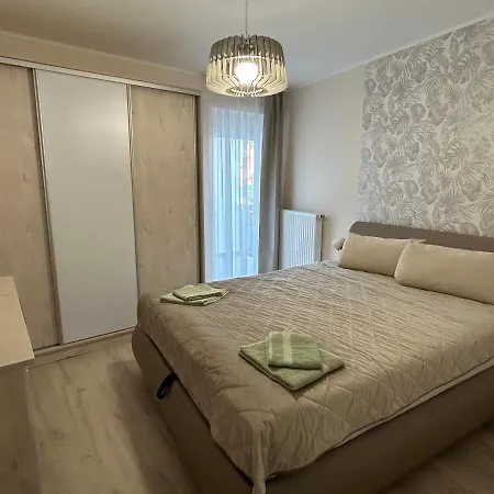 Silver Family Apartman Apartman *